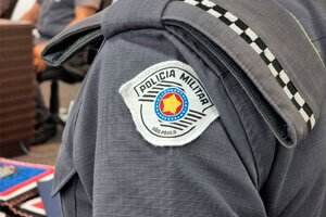 Solenidade em homenagem aos policiais militares reforça a valorização da segurança pública - Vereador Sergio Santana