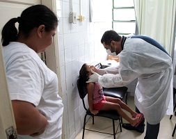 Policlínica do Marapé oferece serviços de saúde a moradores nesta quinta