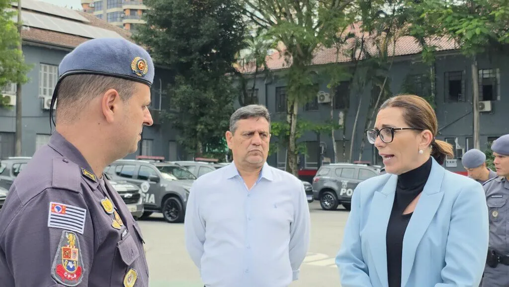 Vereador Sérgio Santana e Deputada Rosana Valle em Santos